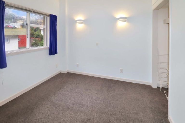 Photo of property in Parkland Flats, 12/51 Adams Terrace, Kelburn, Wellington, 6021