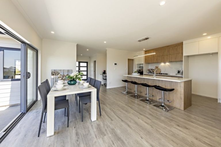 Photo of property in 3 Catherine Mclean Road, Pukekohe, 2120