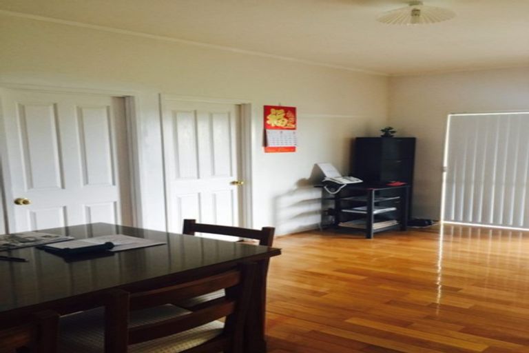 Photo of property in 19 Trig Road, Whenuapai, Auckland, 0618