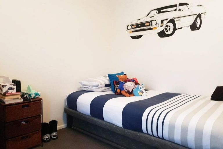 Photo of property in 199 Dowse Drive, Maungaraki, Lower Hutt, 5010