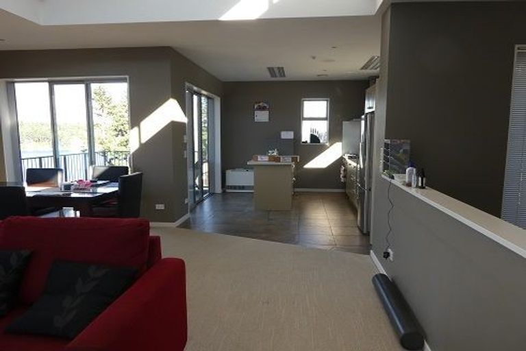 Photo of property in 225 Frankton Road, Queenstown, 9300