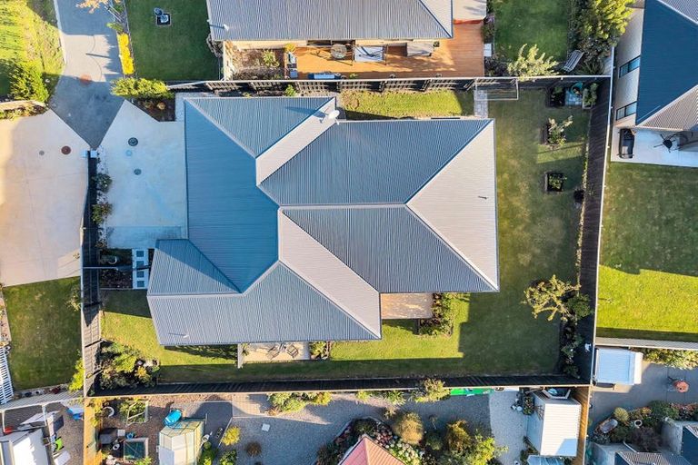 Photo of property in 5 Burke Lane, Amberley, 7410