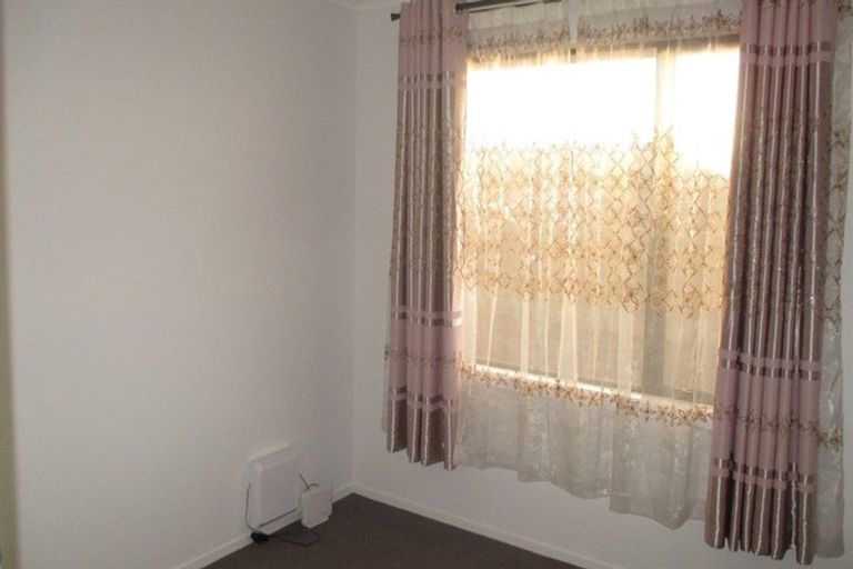 Photo of property in 32 Sirius Crescent, Rototuna North, Hamilton, 3210