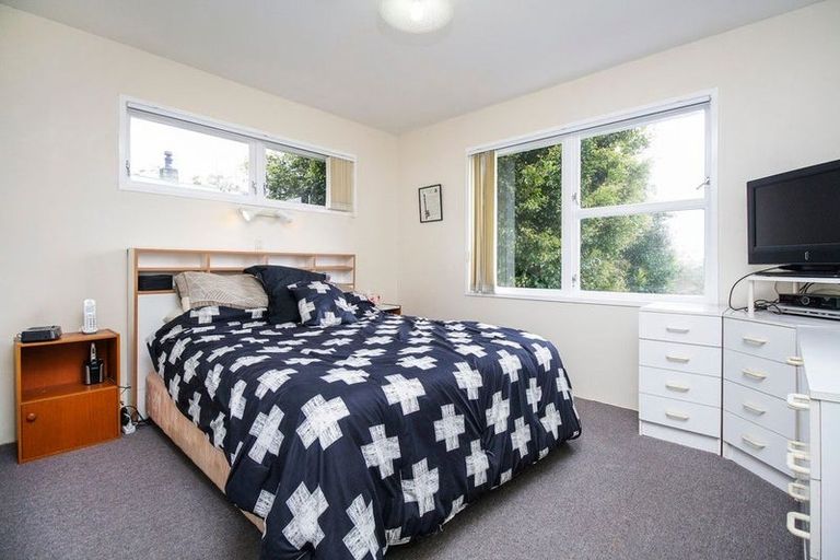 Photo of property in 476 Don Buck Road, Massey, Auckland, 0614