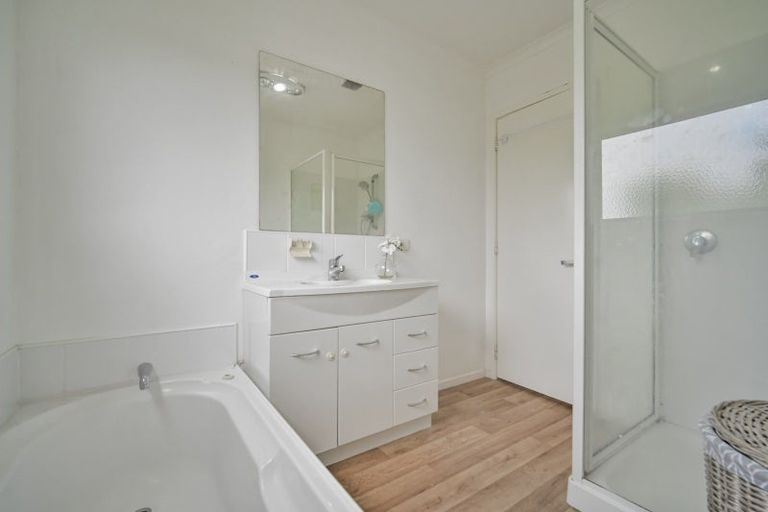 Photo of property in 1005b Beatty Street, Mayfair, Hastings, 4122