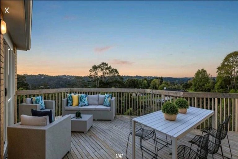 Photo of property in 9 Kittiwake Drive, Schnapper Rock, Auckland, 0632