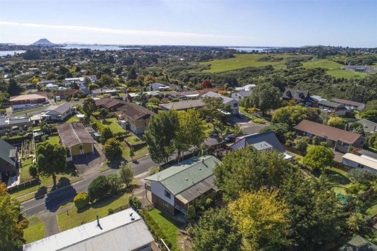 Photo of property in 12 Taylor Street, Ohauiti, Tauranga, 3112