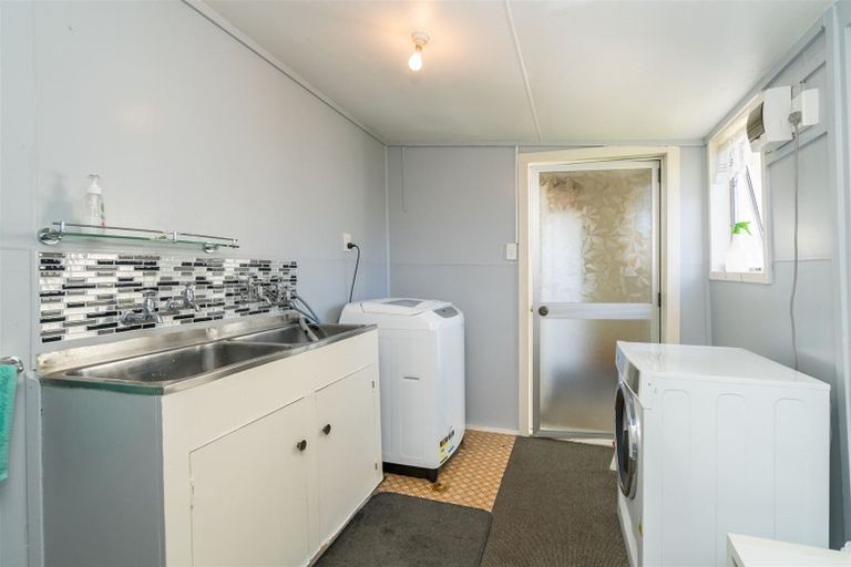 Photo of property in 180 Melbourne Street, South Dunedin, Dunedin, 9012