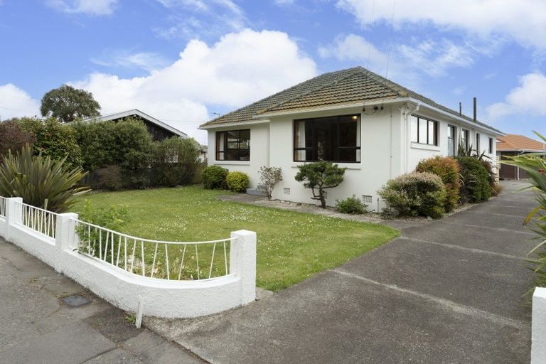 Photo of property in 1/920 Avonside Drive, Avondale, Christchurch, 8061