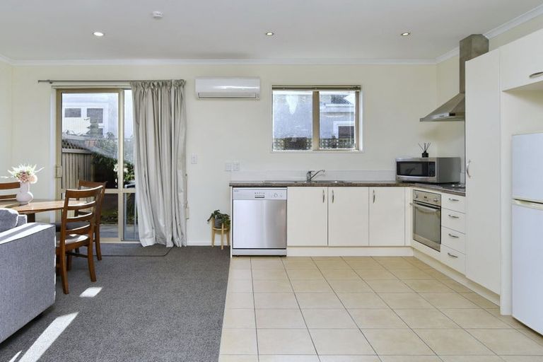 Photo of property in 3/164 North Parade, Richmond, Christchurch, 8013