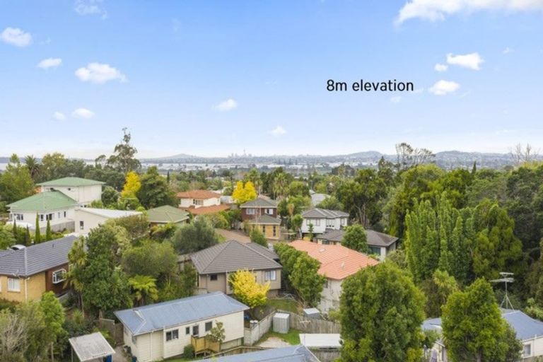 Photo of property in 5a Tirimoana Road, Te Atatu South, Auckland, 0602