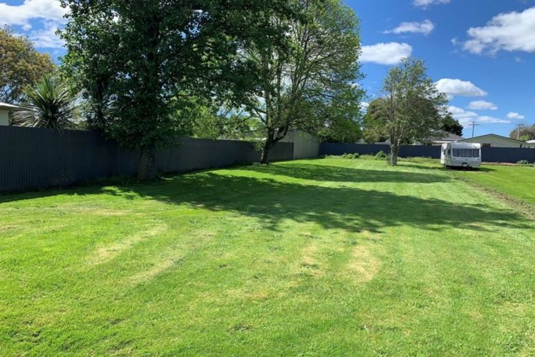 Photo of property in 37 Lanark Street, Balclutha, 9230