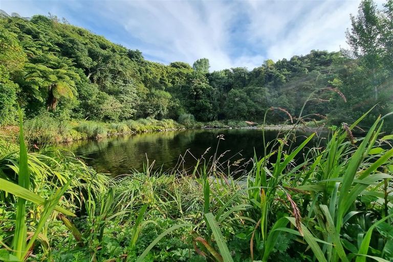 Photo of property in 61 Surrey Hill Road, Kaitake, New Plymouth, 4374