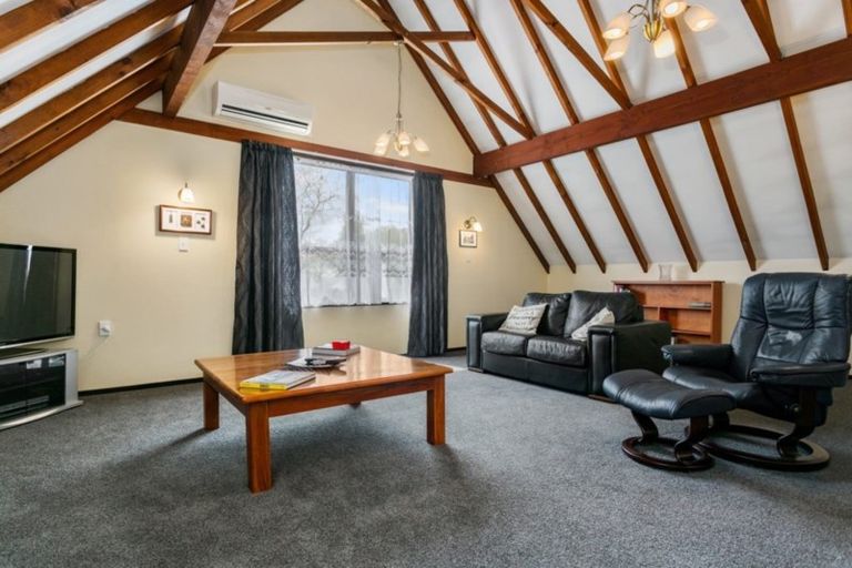 Photo of property in 7a Williams Street, Cambridge, 3434