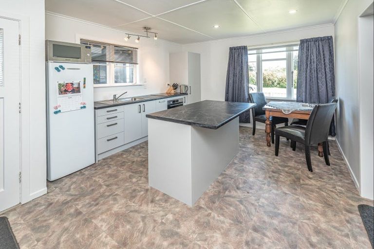 Photo of property in 40 Matai Street, Castlecliff, Whanganui, 4501