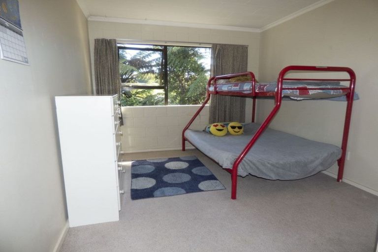 Photo of property in 97 Poplar Grove, Whalers Gate, New Plymouth, 4310