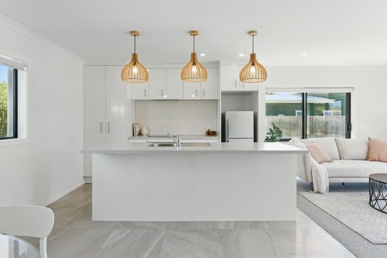 Photo of property in 15a Delhi Avenue, Aramoho, Whanganui, 4500