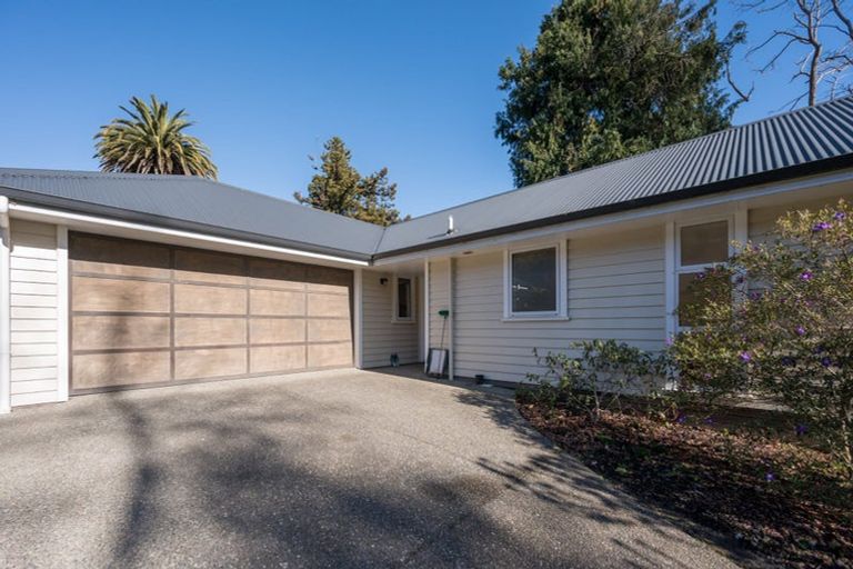 Photo of property in 2 Woodford Lane, Stoke, Nelson, 7011