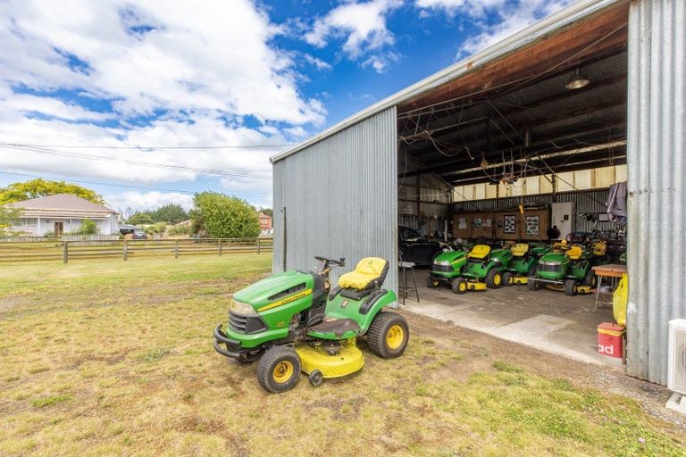 Photo of property in 31 Walter Street, Takapau, 4203