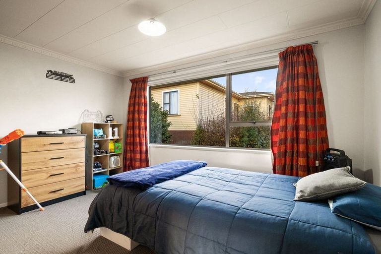 Photo of property in 2 Leith Street, Kinmont Park, Mosgiel, 9024