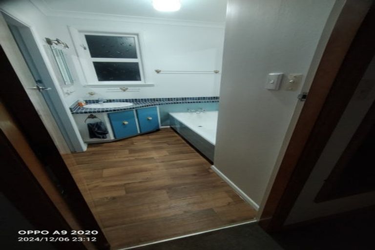 Photo of property in 10 Marsden Place, Awapuni, Palmerston North, 4412