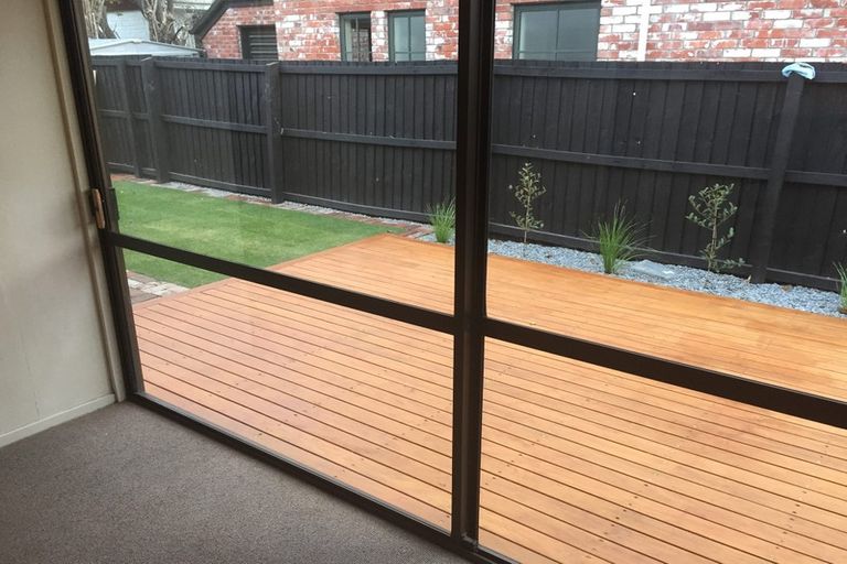 Photo of property in 33d Peverel Street, Riccarton, Christchurch, 8011