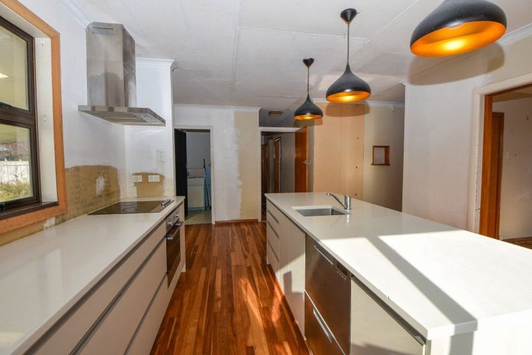 Photo of property in 13 Diamond Street, Carterton, 5713