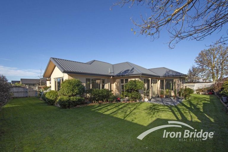 Photo of property in 11 Papawai Drive, Rangiora, 7400