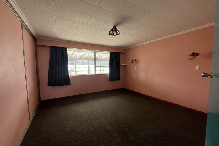 Photo of property in 302 Elles Road, Strathern, Invercargill, 9812
