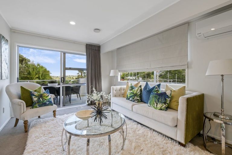 Photo of property in 9 Serrata Place, Browns Bay, Auckland, 0630