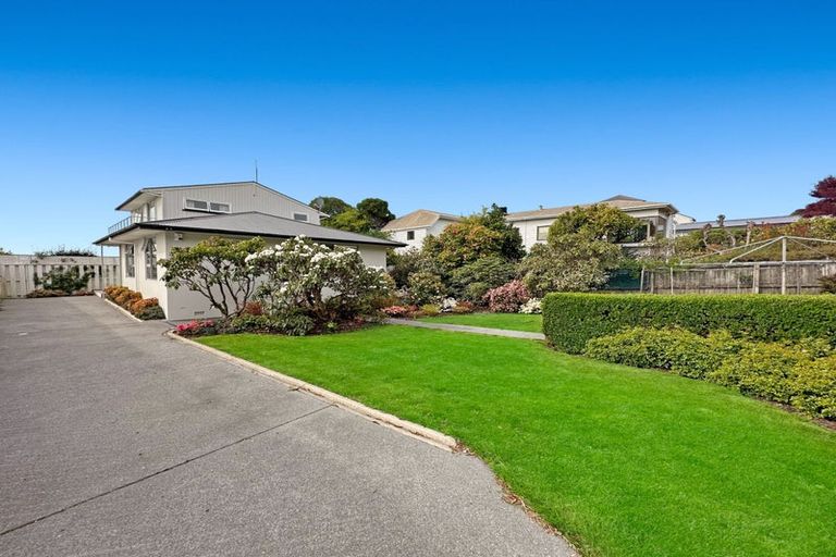 Photo of property in 5 Quarry Road, Mount Pleasant, Christchurch, 8081