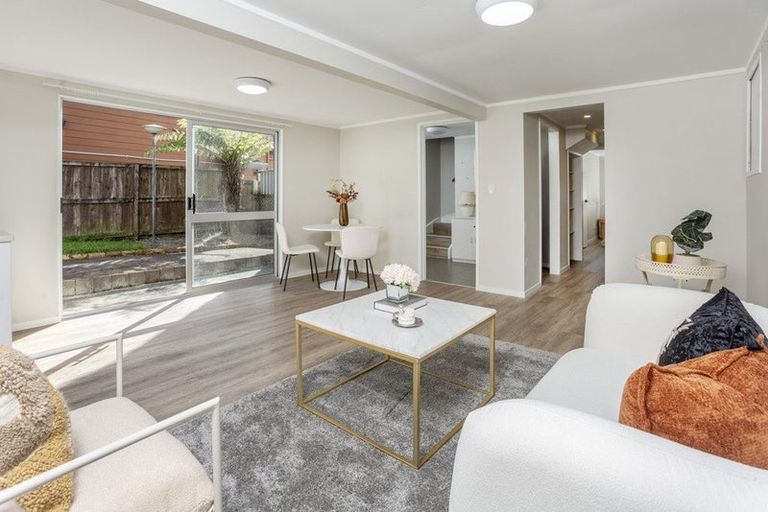 Photo of property in 1/67 Langana Avenue, Browns Bay, Auckland, 0630