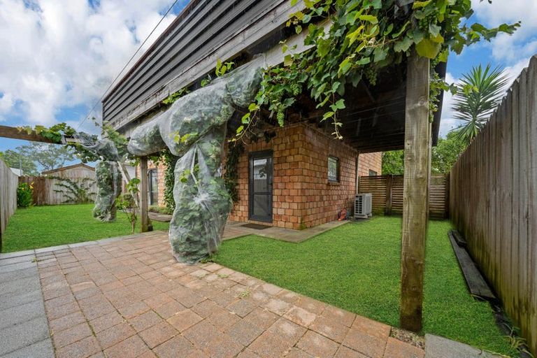 Photo of property in 1/24 Henderson Avenue, Tuakau, 2121