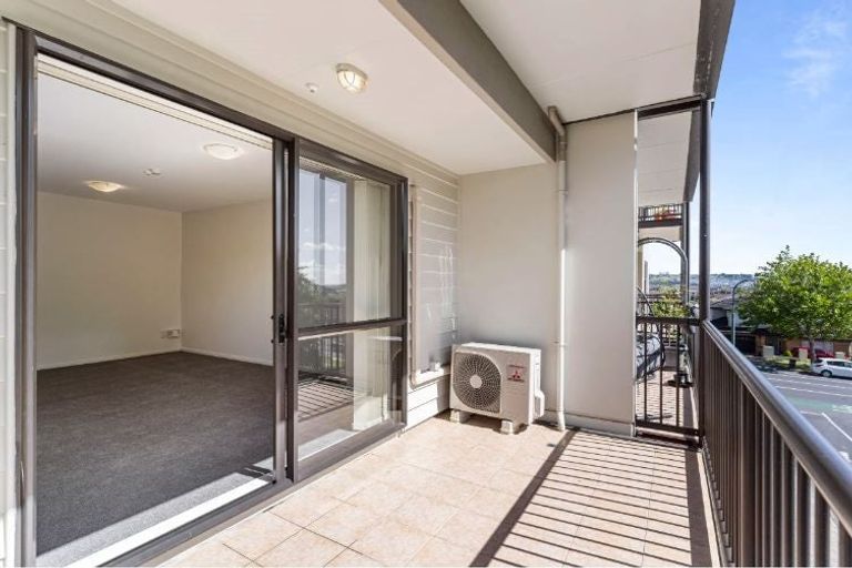 Photo of property in 21/124 Stancombe Road, Flat Bush, Auckland, 2016