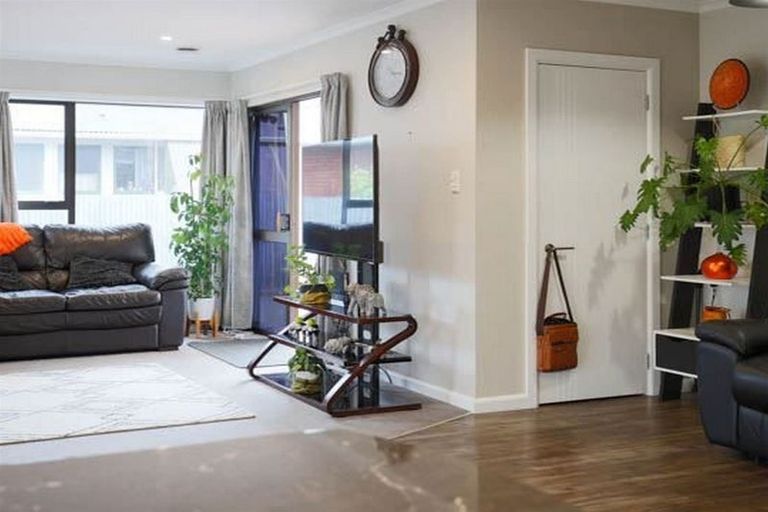 Photo of property in 4 Endeavour Place, Lyttelton, 8082