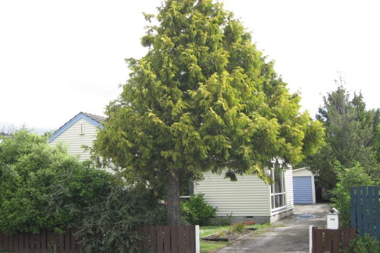 Photo of property in 250 Opawa Road, Hillsborough, Christchurch, 8022