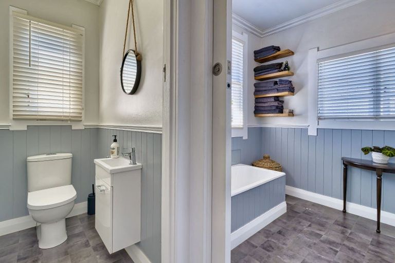 Photo of property in 81 Nelson Crescent, Napier South, Napier, 4110