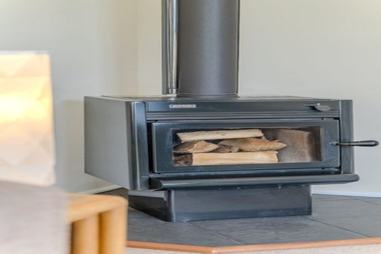 Photo of property in 25 Matariki Street, Broad Bay, Dunedin, 9014