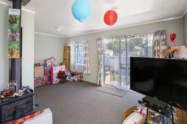 Photo of property in 13 Harold Crescent, Fordlands, Rotorua, 3015