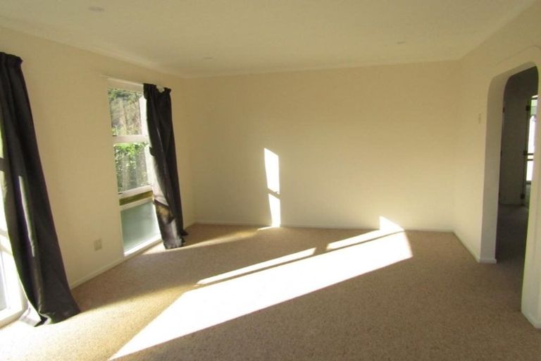 Photo of property in 6/154 Whites Line East, Waiwhetu, Lower Hutt, 5010