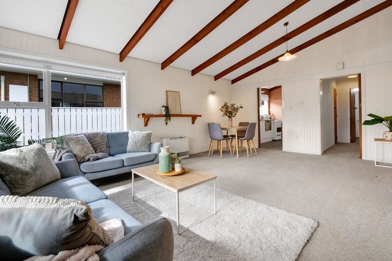 Photo of property in 23a Fulford Street, New Plymouth, 4310