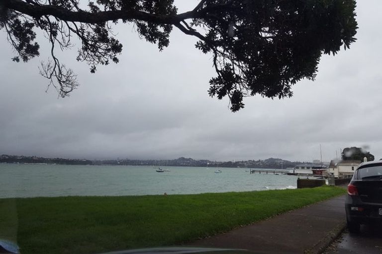 Photo of property in 16 King Edward Parade, Devonport, Auckland, 0624