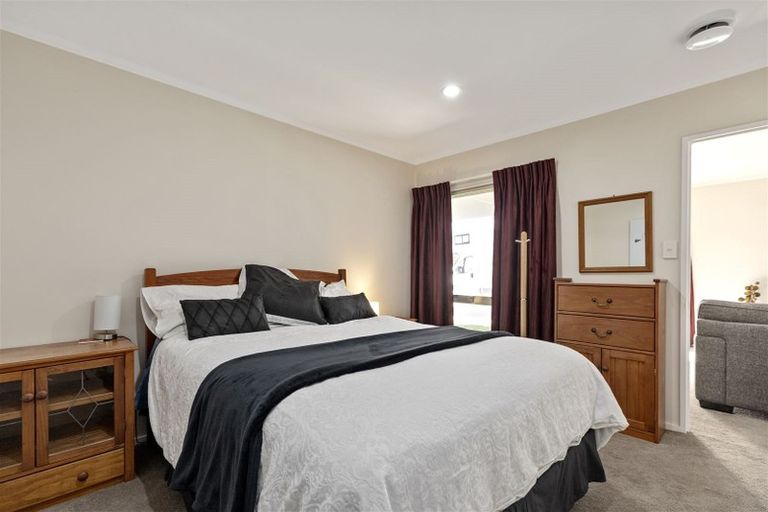 Photo of property in 54 Santa Monica Drive, Papamoa Beach, Papamoa, 3118