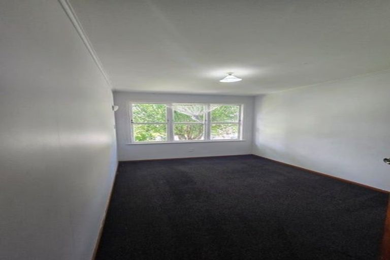 Photo of property in 155 Gossamer Drive, Pakuranga Heights, Auckland, 2010