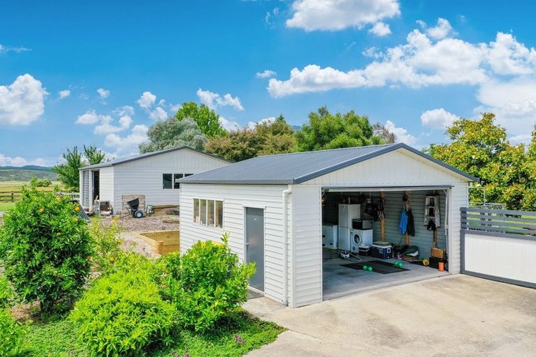 Photo of property in 348 Kawerau Road, Putauaki, Whakatane, 3192