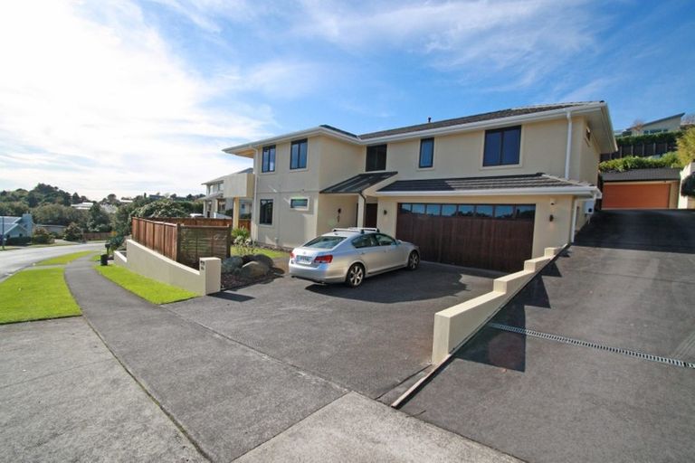 Photo of property in 204 Heta Road, Merrilands, New Plymouth, 4312