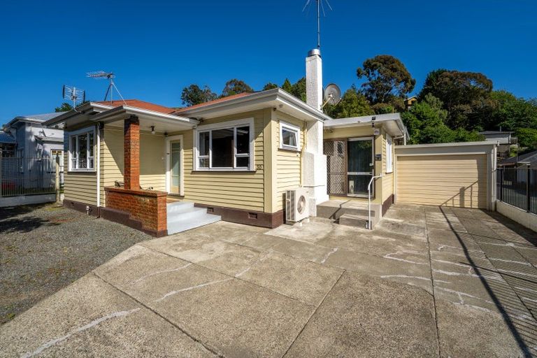Photo of property in 30 Emano Street, Toi Toi, Nelson, 7010