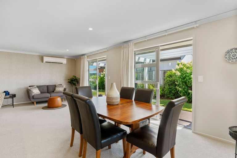 Photo of property in 15 Kara Place, Wharewaka, Taupo, 3330