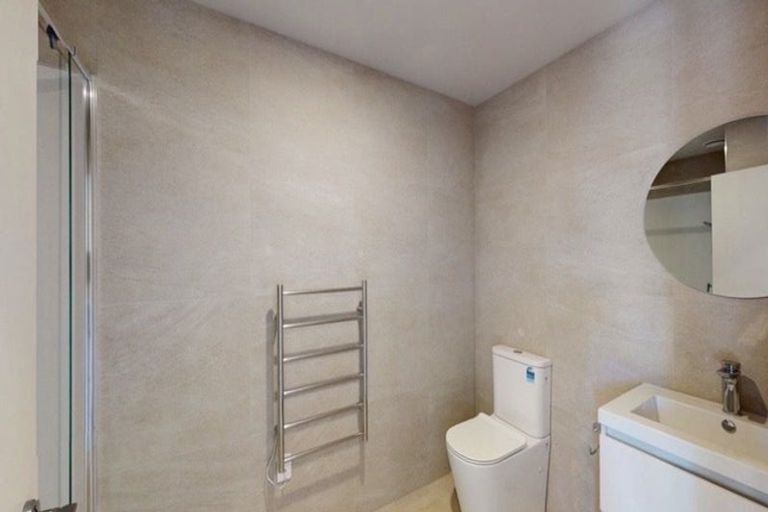 Photo of property in 24/10 Utauta Street, Waikanae, 5036