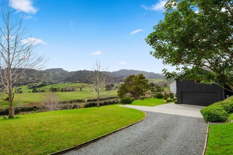 Photo of property in 395a Matakana Valley Road, Matakana, Warkworth, 0985